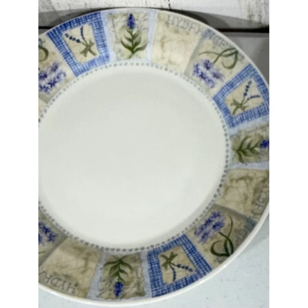Pier‎ 1 Dinner Plates 10 Inch Blue Green Hydrangea Lavender England Set of 2